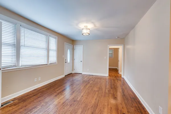 $3,200 | 1200 Seymour Avenue, Nashville, TN 37206