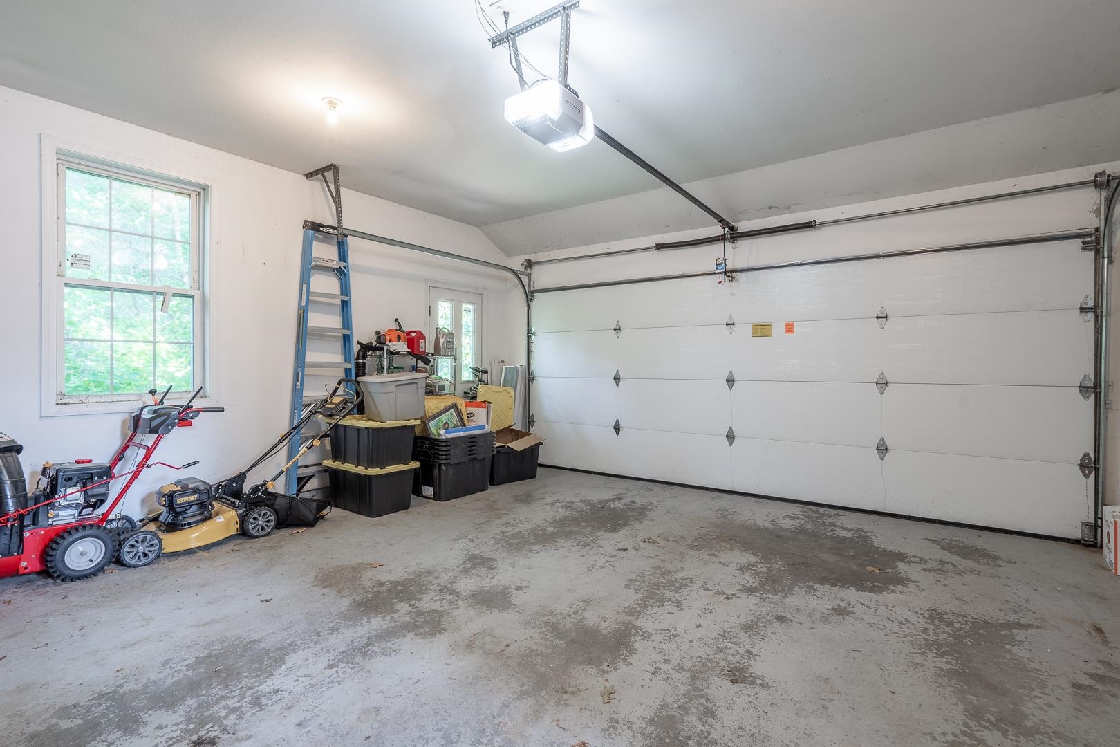 44 Fortier Drive Rochester, NH 03867 - Photo 22 of 30
