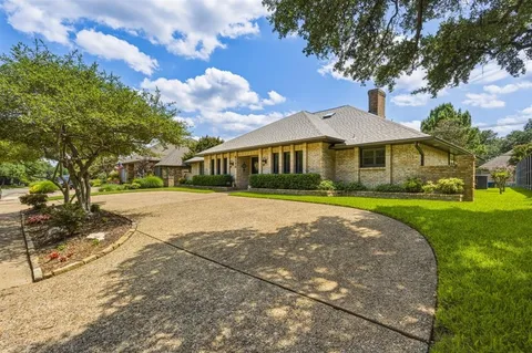 $839,000 | 6306 Oakleaf Road, Dallas, TX 75248