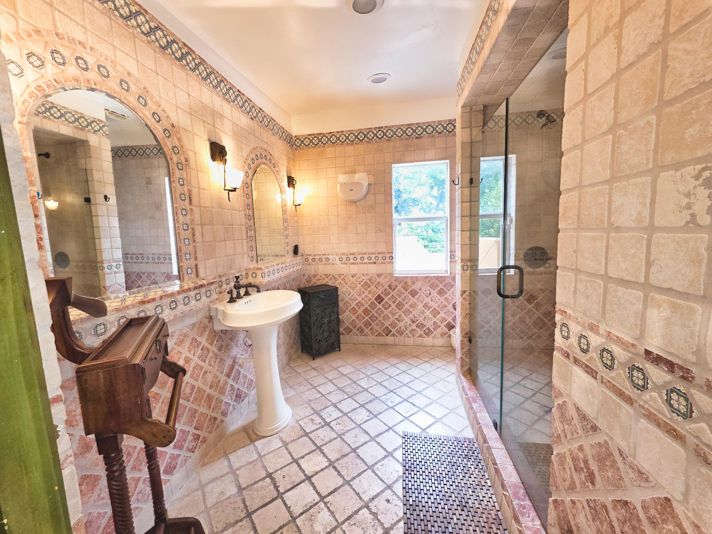 4200 North Surf Road Hollywood, FL 33019 - Photo 23 of 32 a living room with furniture and a large window