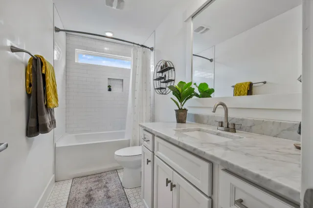 $589,000 | 6374 Ivy Street, Nashville, TN 37209