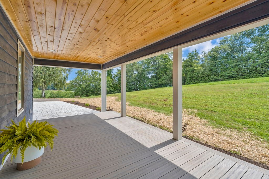 930 Pine Swamp Road Sparta, NC 28675 - Photo 7 of 49 Gallery Image 7