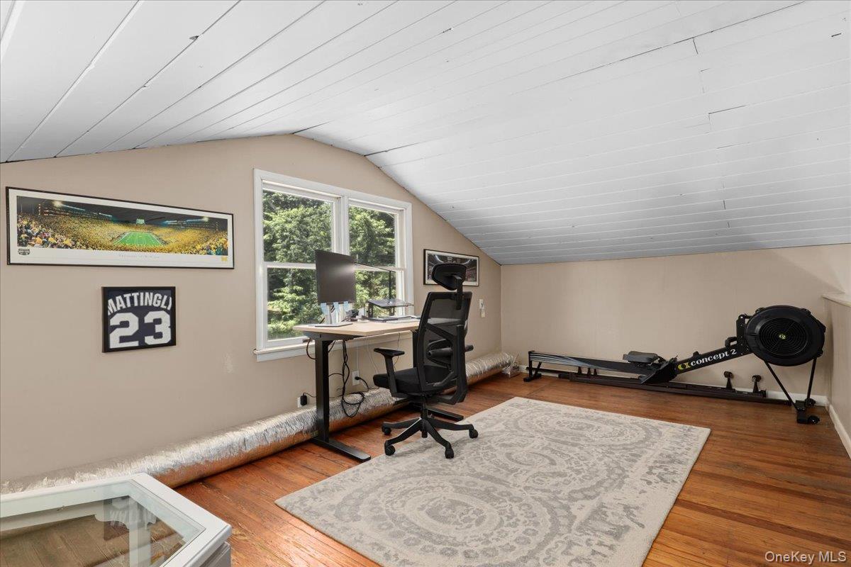 235 Boone Road Yorktown Heights, NY 10598 - Photo 26 of 35