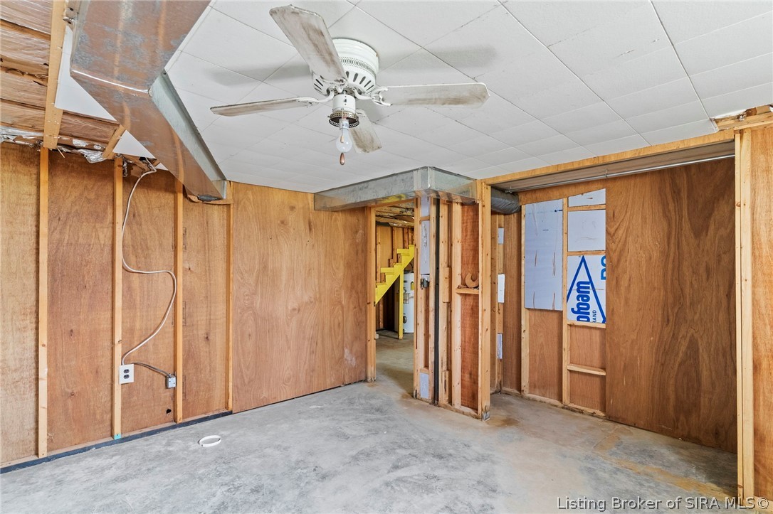 159 Spruce Lane Hanover, IN 47243 - Photo 24 of 32