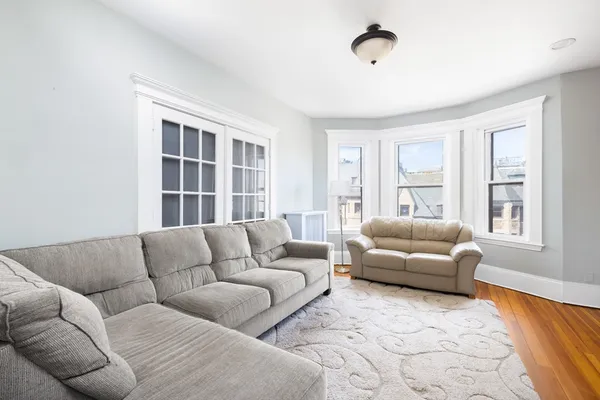 $899,000 | 16 Garrison Road, Unit 5, Brookline, MA 02445