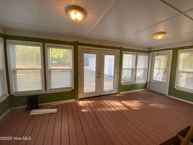 $299,000 | 325 North Cherry Street, Pinebluff, NC 28373