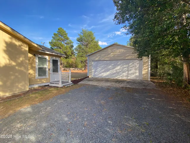 $299,000 | 325 North Cherry Street, Pinebluff, NC 28373