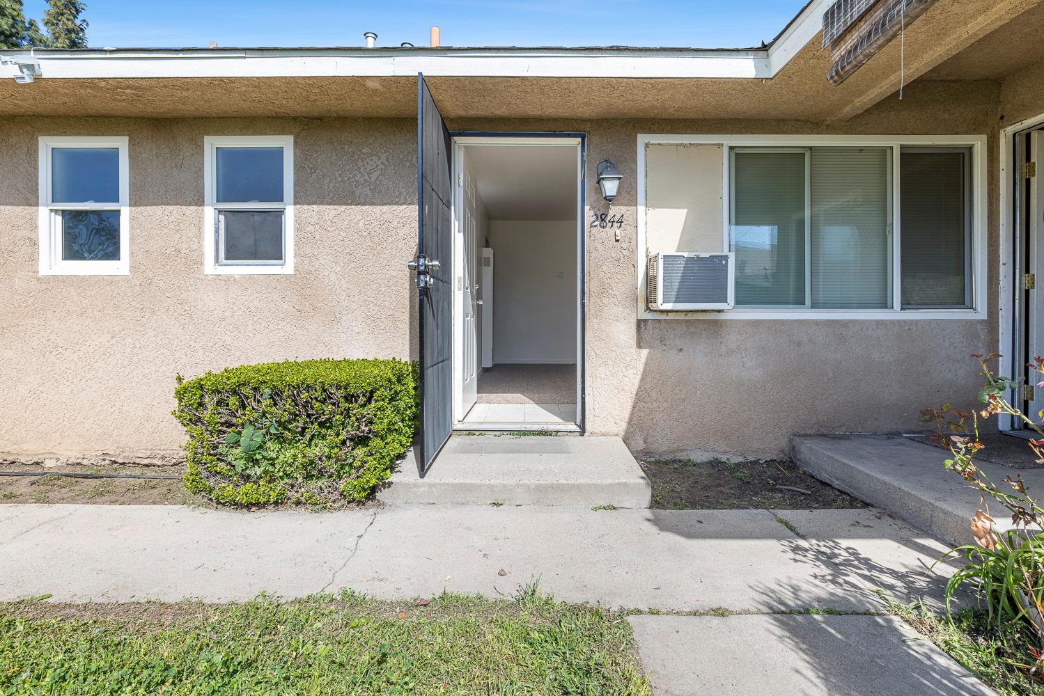 2840 North First Street Fresno, CA 93703 - Photo 23 of 43