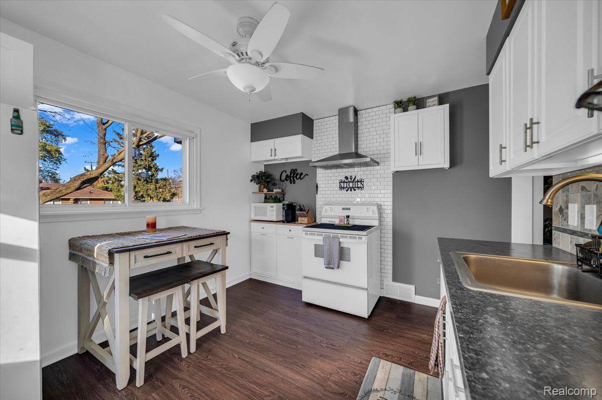 4120 Durham Road Royal Oak, MI 48073 - Photo 9 of 31 Gallery Image 9