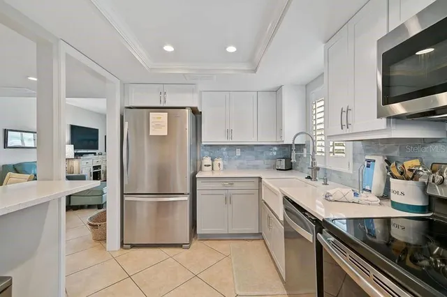 $10,770 | 6154 Midnight Pass Road, Unit 206, Sarasota, FL 34242