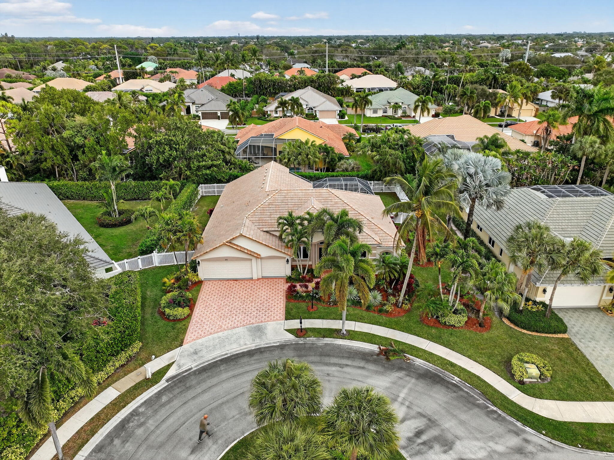 18981 Southeast Outrigger Lane Jupiter, FL 33458 - Photo 73 of 79 an aerial view of residential houses with outdoor space