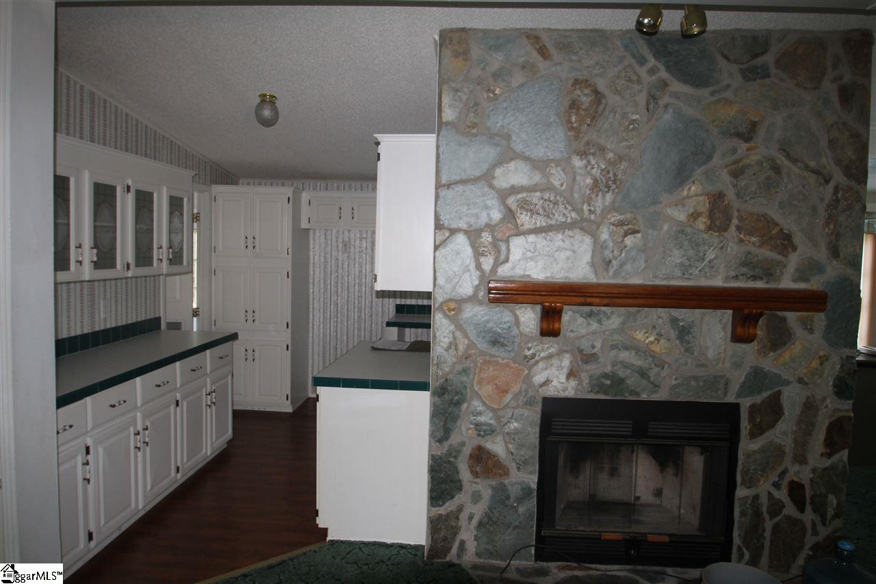 408 Merlin Point Boiling Springs, SC 29316 - Photo 10 of 11 Gallery Image 10