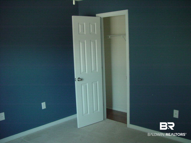 16752 Sugar Loop Foley, AL 36535 - Photo 20 of 34 BR 1 closet