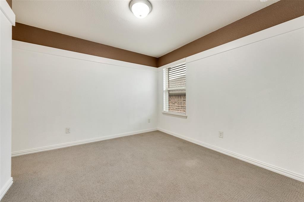 1923 Livingston Road Irving, TX 75062 - Photo 17 of 21