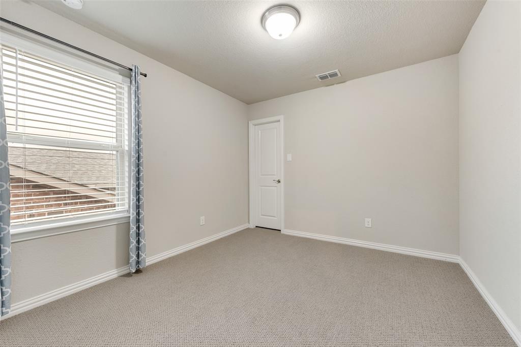 1923 Livingston Road Irving, TX 75062 - Photo 19 of 21