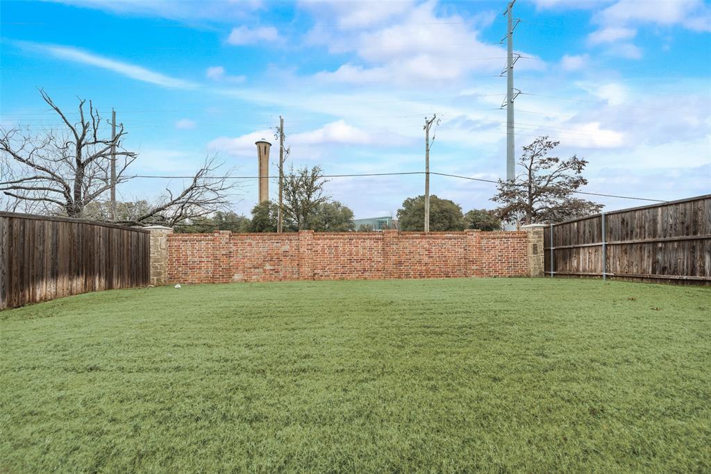 1923 Livingston Road Irving, TX 75062 - Photo 20 of 21