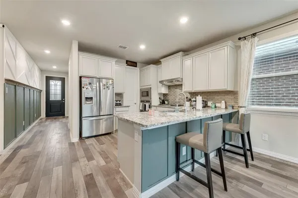 $3,650 | 1923 Livingston Road, Irving, TX 75062