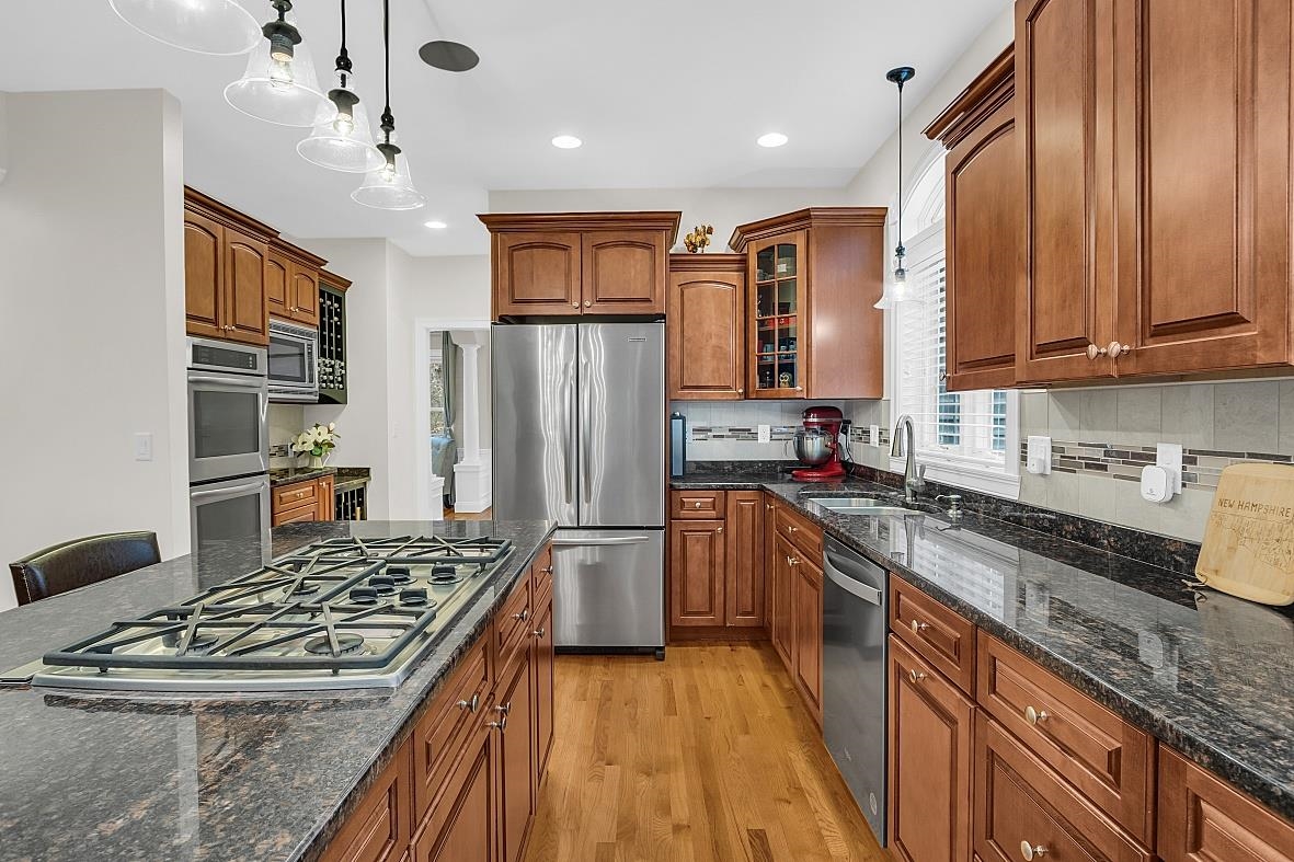 40 Bear Hill Road Windham, NH 03087 - Photo 3 of 40