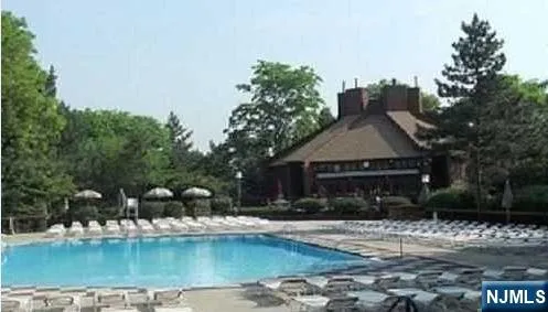 $3,300 | 497 Teal Plaza, Unit 497, Secaucus, NJ 07094