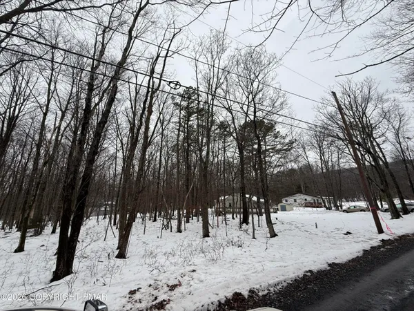 $15,000 | 744 Road Effort Pa, Effort, PA 18330