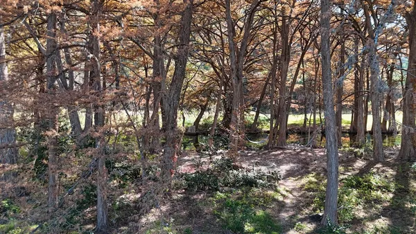 $629,000 | 6608 North N Highway, Leakey, TX 78873