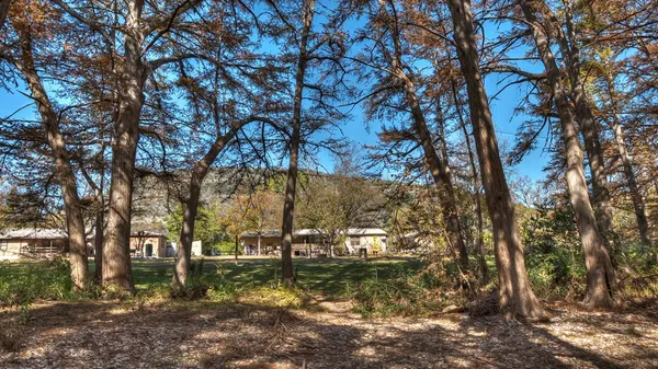 $629,000 | 6608 North N Highway, Leakey, TX 78873