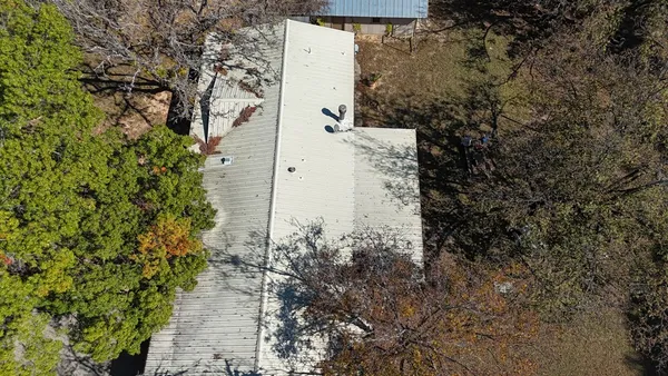 $629,000 | 6608 North N Highway, Leakey, TX 78873