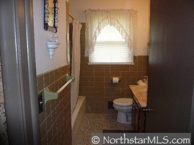 3019 O'Henry Road Brooklyn Center, MN 55429 - Photo 3 of 7