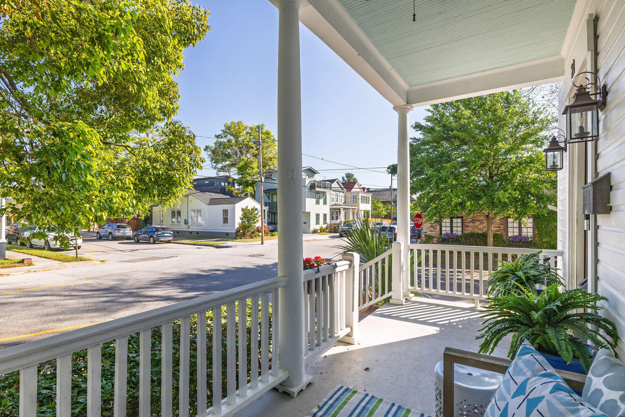 21 Cleveland Street Charleston, SC 29403 - Photo 5 of 53 Front Porch