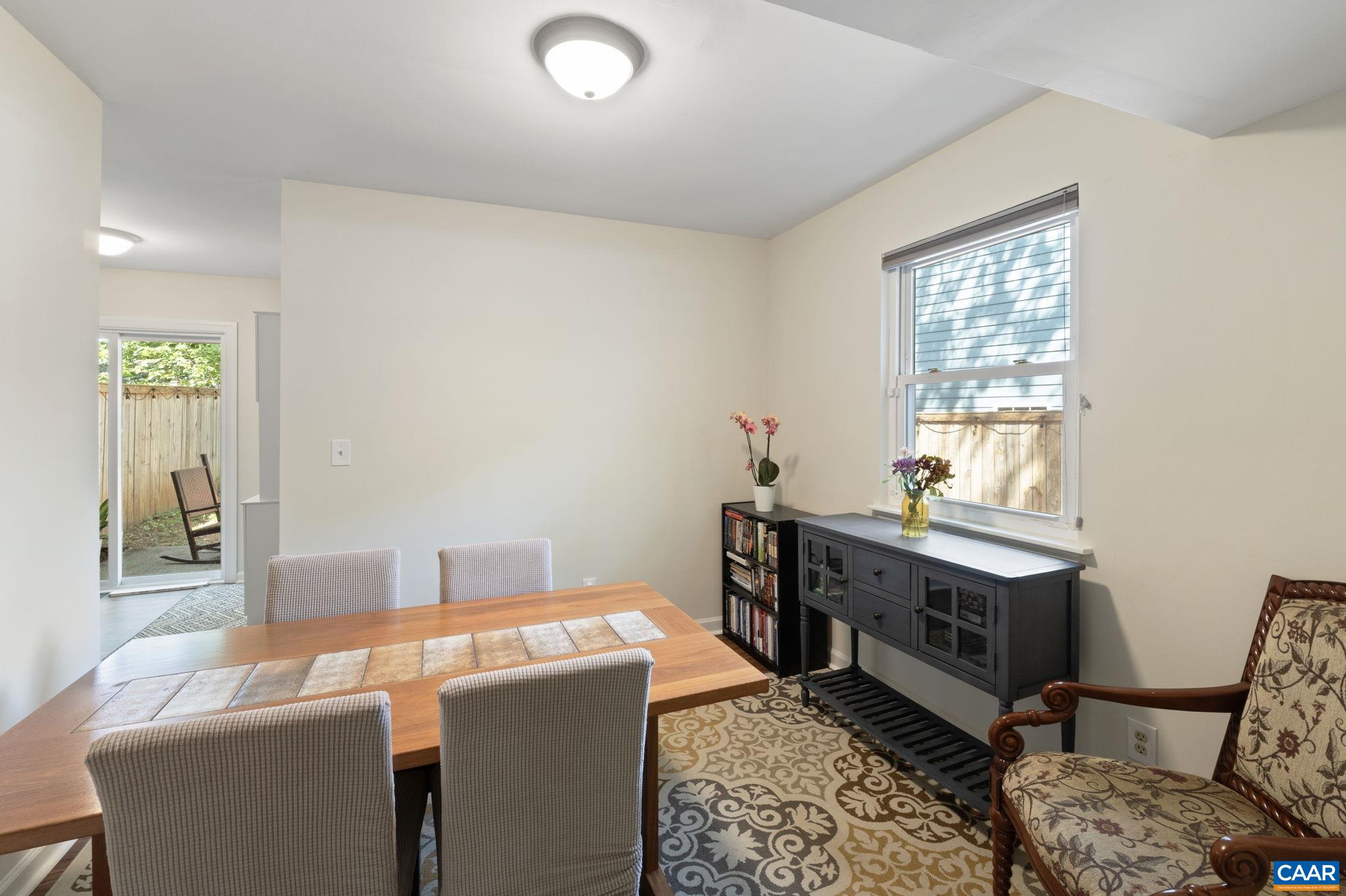 705 Prospect Avenue Charlottesville, VA 22903 - Photo 10 of 38 a room with furniture and window
