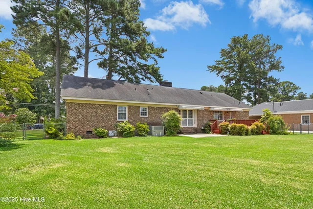 $287,000 | 920 Rollingwood Drive Northwest, Wilson, NC 27896