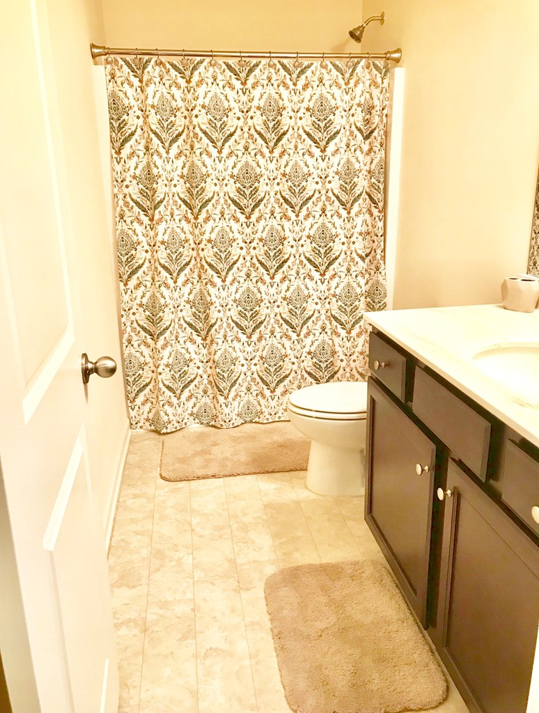 457 Lake Ridge Lane Union City, GA 30213 - Photo 13 of 17 Gallery Image 13