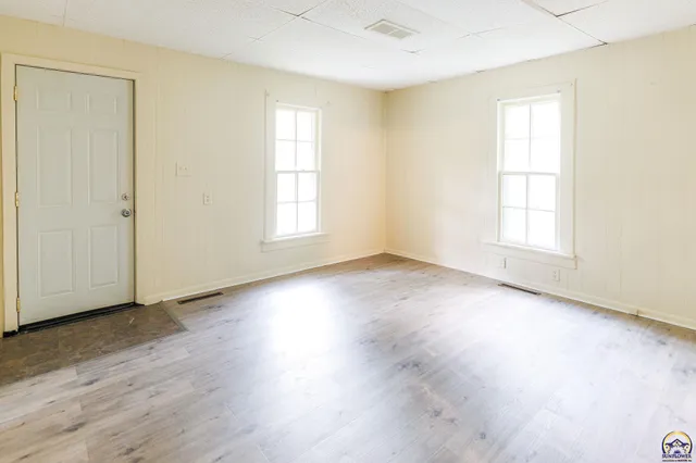 $119,000 | 206 Ash Street, Wamego, KS 66547