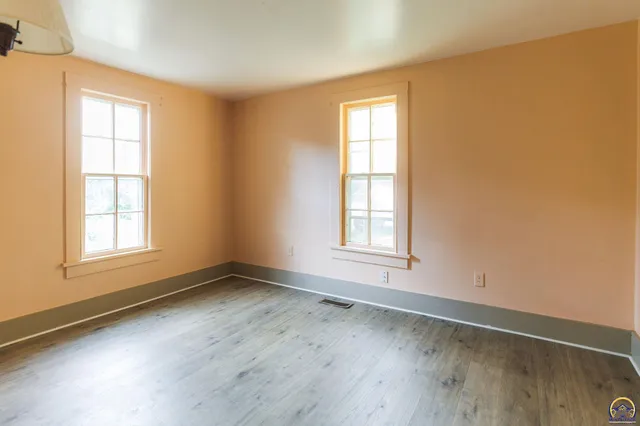 $119,000 | 206 Ash Street, Wamego, KS 66547