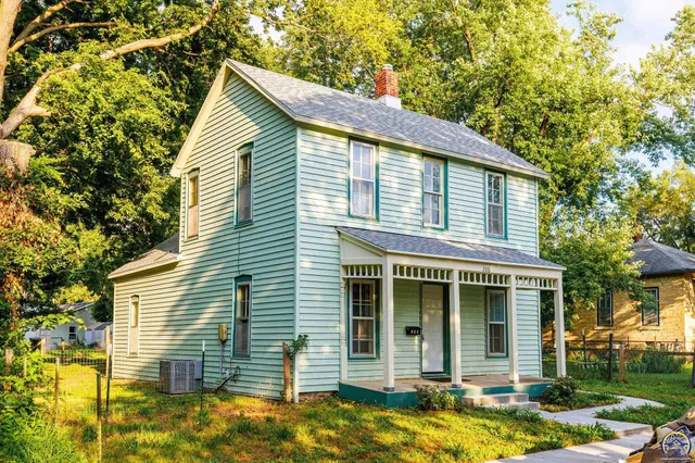 $119,000 | 206 Ash Street, Wamego, KS 66547