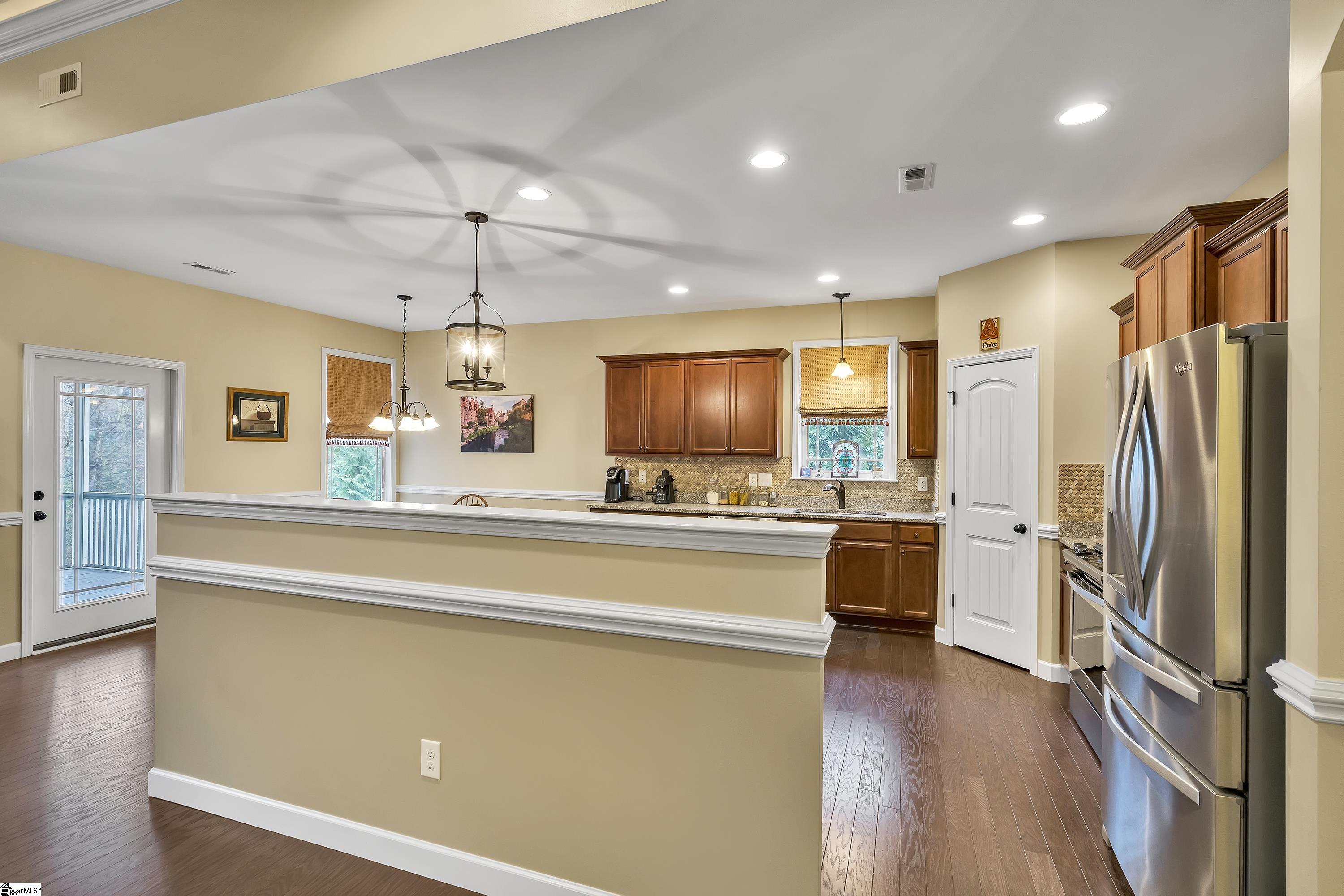 556 Marchbanks Road Boiling Springs, SC 29316 - Photo 9 of 33 Gallery Image 9