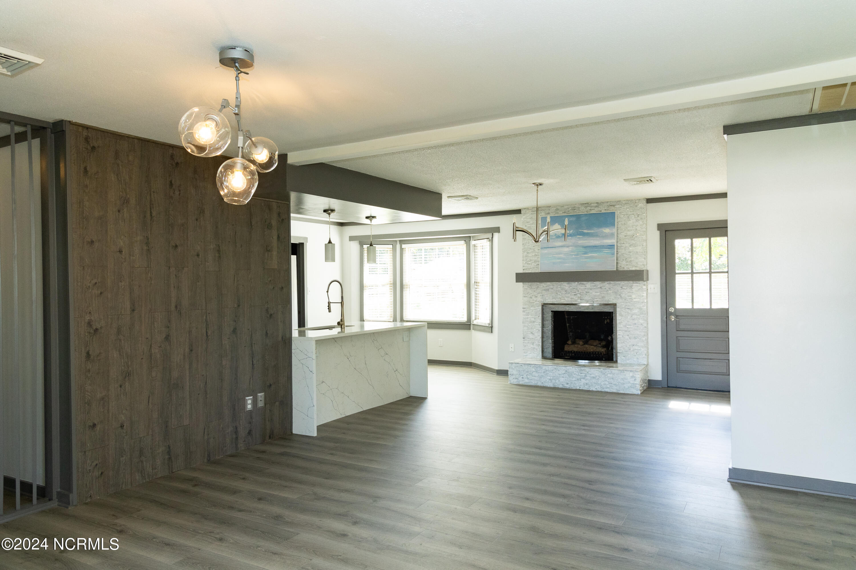 148 Pilgrim Circle Wilmington, NC 28401 - Photo 3 of 17 148 Pilgrim Circle-1