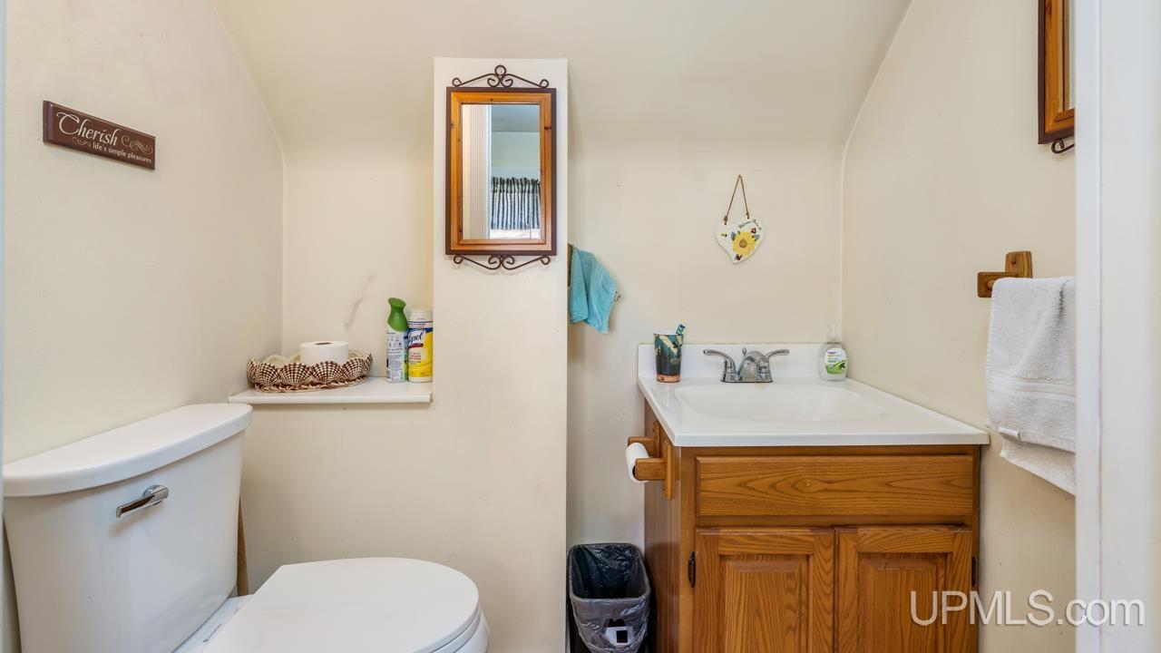 1001 Forest Street Niagara, WI 54151 - Photo 9 of 23