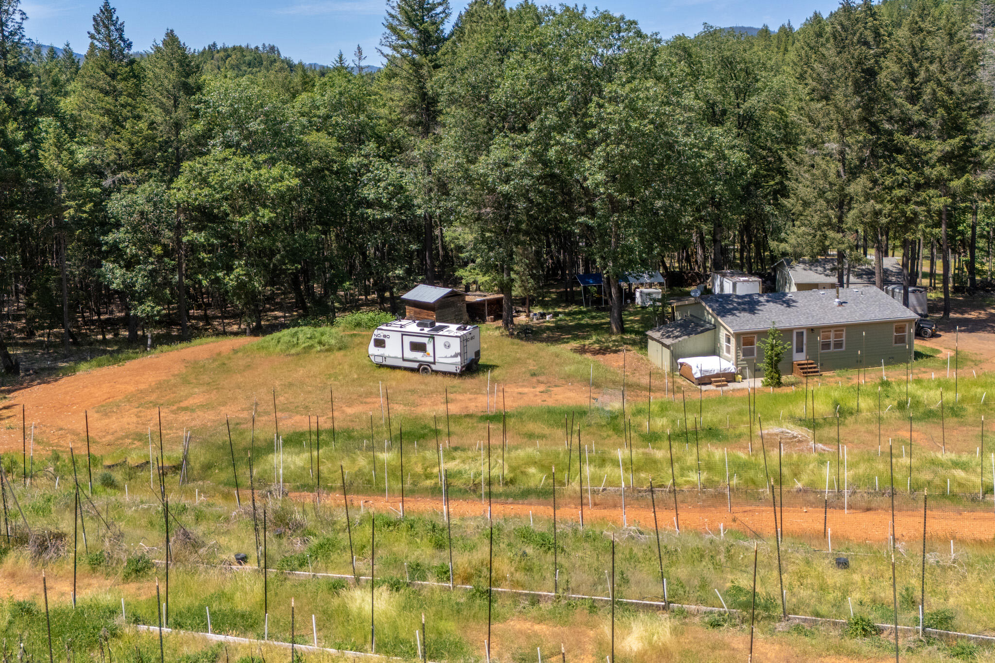 1801 Holton Creek Road Cave Junction, OR 97523 - Photo 13 of 44