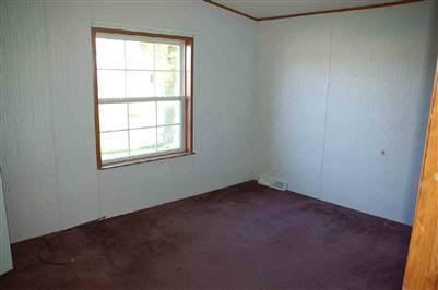 5334 North State Road Davison, MI 48423 - Photo 9 of 11 20135765-8.JPG