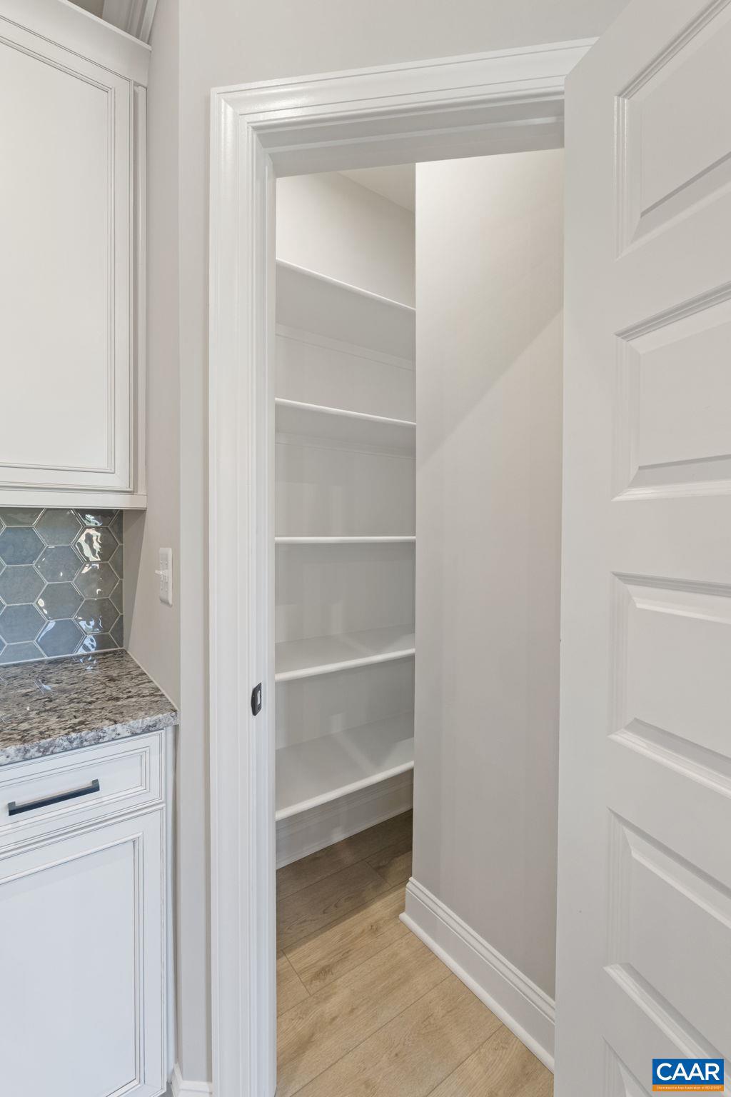 84 Springdale Road Waynesboro, VA 22980 - Photo 11 of 55