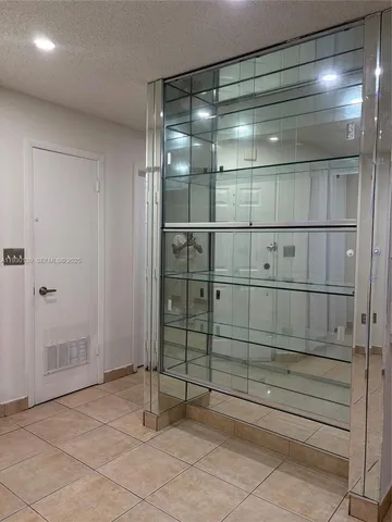 $2,400 | 6725 Northwest 174th Terrace, Unit G12, Hialeah, FL 33015