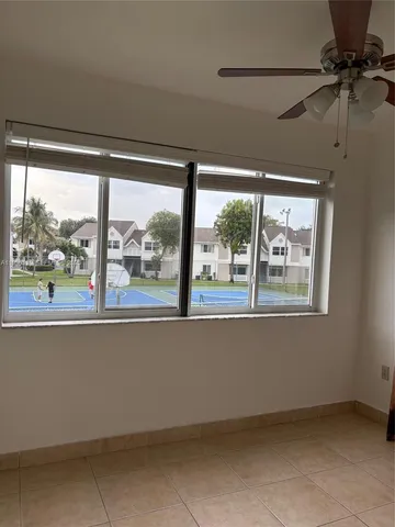 $2,400 | 6725 Northwest 174th Terrace, Unit G12, Hialeah, FL 33015