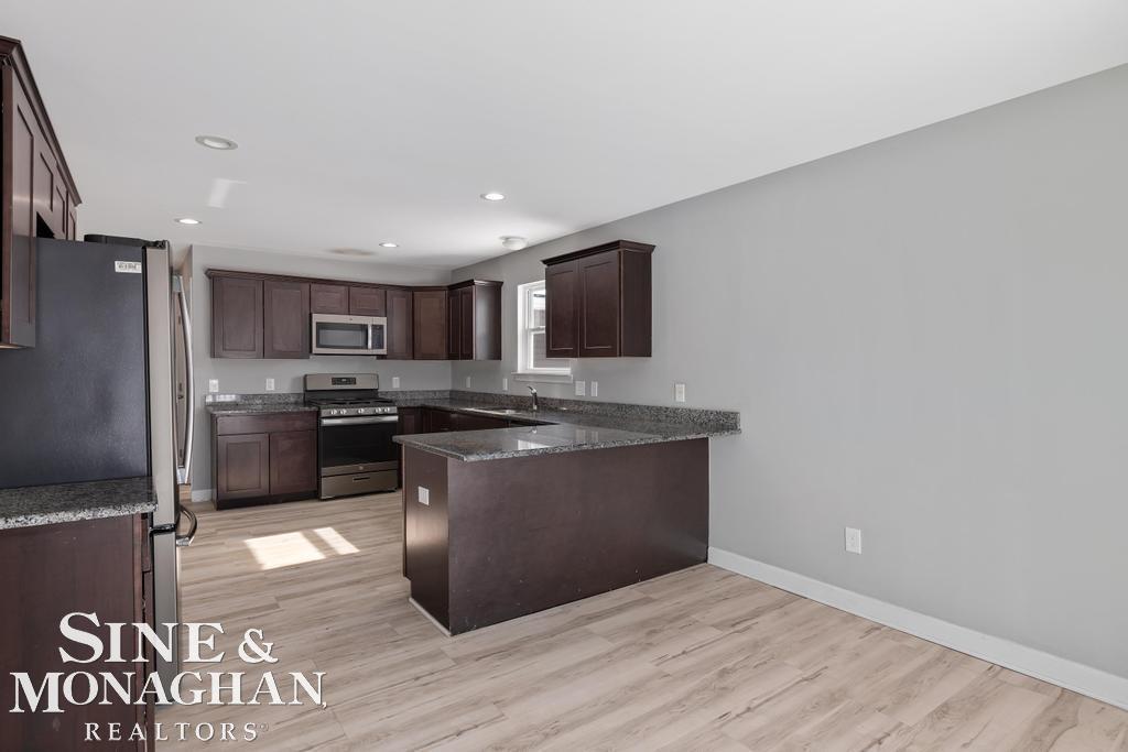 1578 River Road St. Clair, MI 48079 - Photo 11 of 37 50168940-3BF6D2FC-8D6D-4811-BCB2-F99C8EFF0ACD.JPG