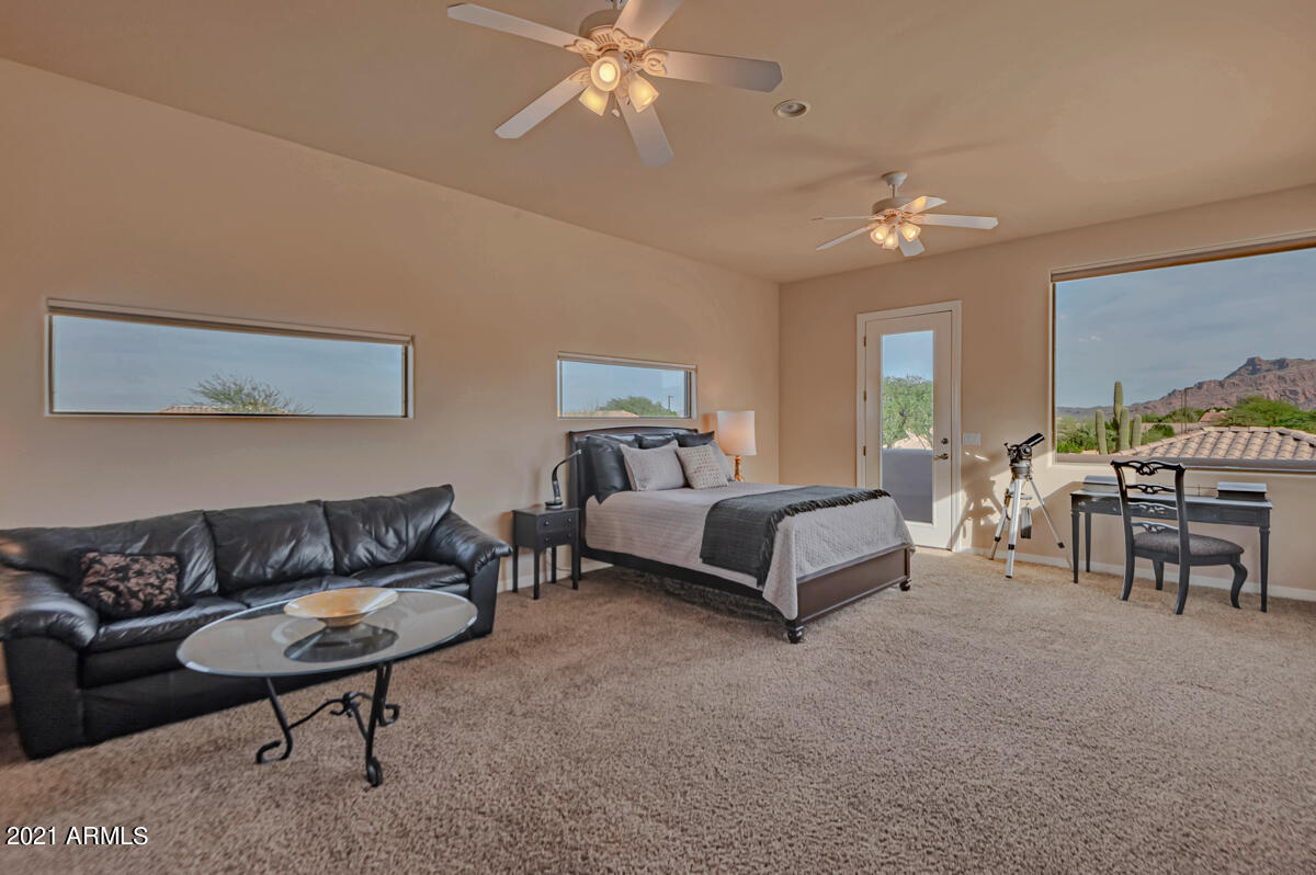 4221 North Recker Road Mesa, AZ 85215 - Photo 38 of 57 Loft 4917