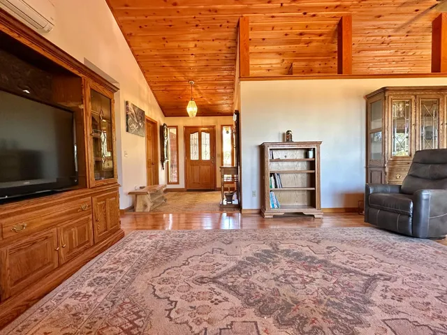 $885,000 | 4022 Sheep Ranch Road, Murphys, CA 95247