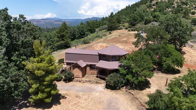 $885,000 | 4022 Sheep Ranch Road, Murphys, CA 95247