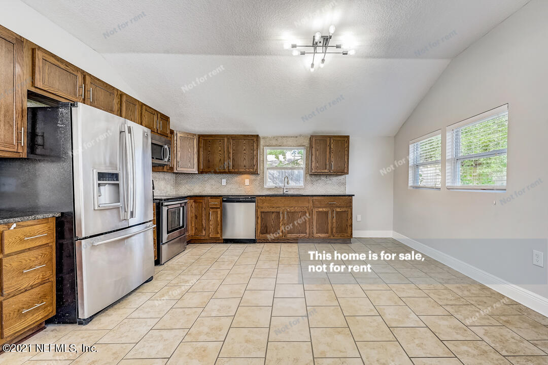 219 Spring Street St. Augustine, FL 32084 - Photo 11 of 35 photo_31