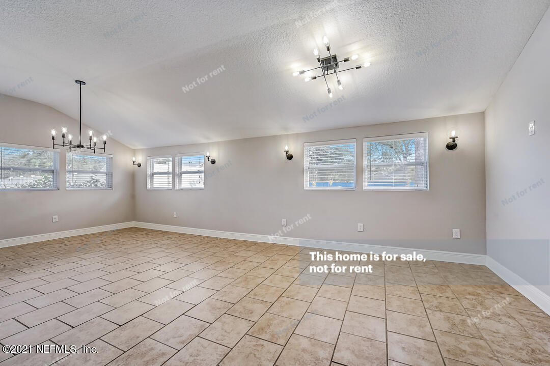 219 Spring Street St. Augustine, FL 32084 - Photo 25 of 35 photo_32