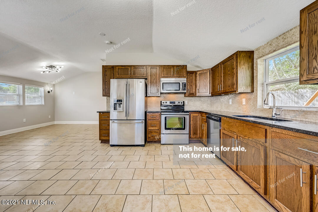219 Spring Street St. Augustine, FL 32084 - Photo 10 of 35 photo_30